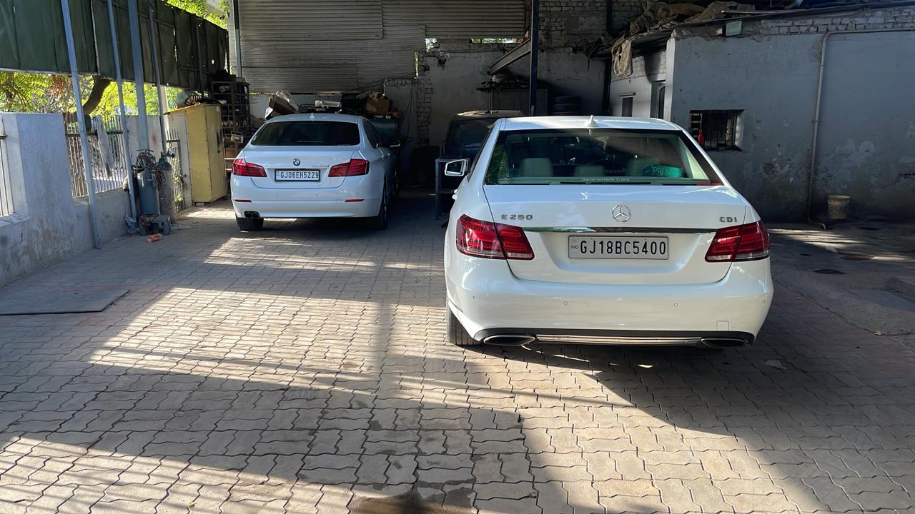 Ganesh Motor Gallery